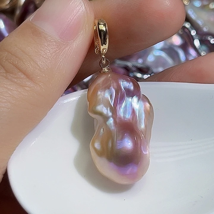 颈饰未镶嵌淡水珍珠