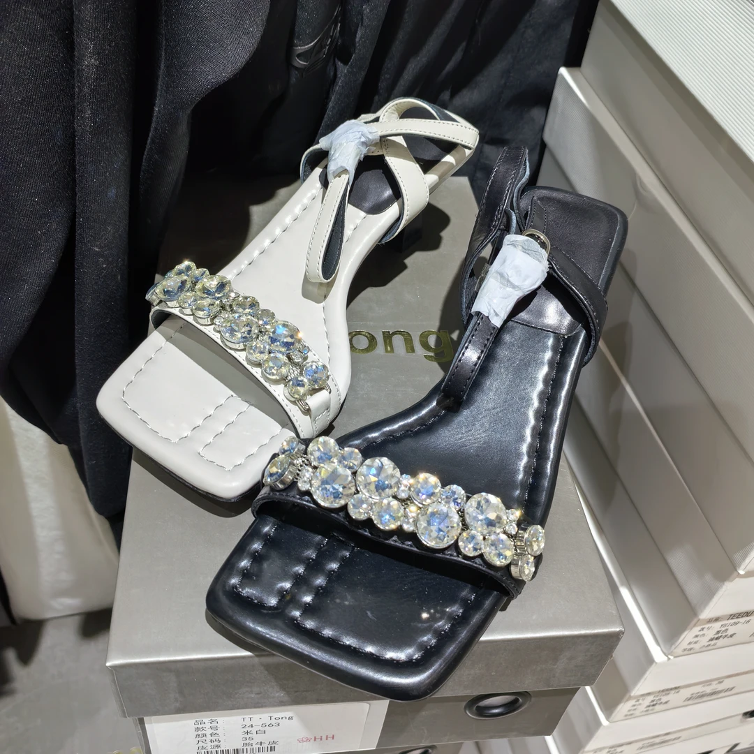 24-563鞋子 多金女装直播间