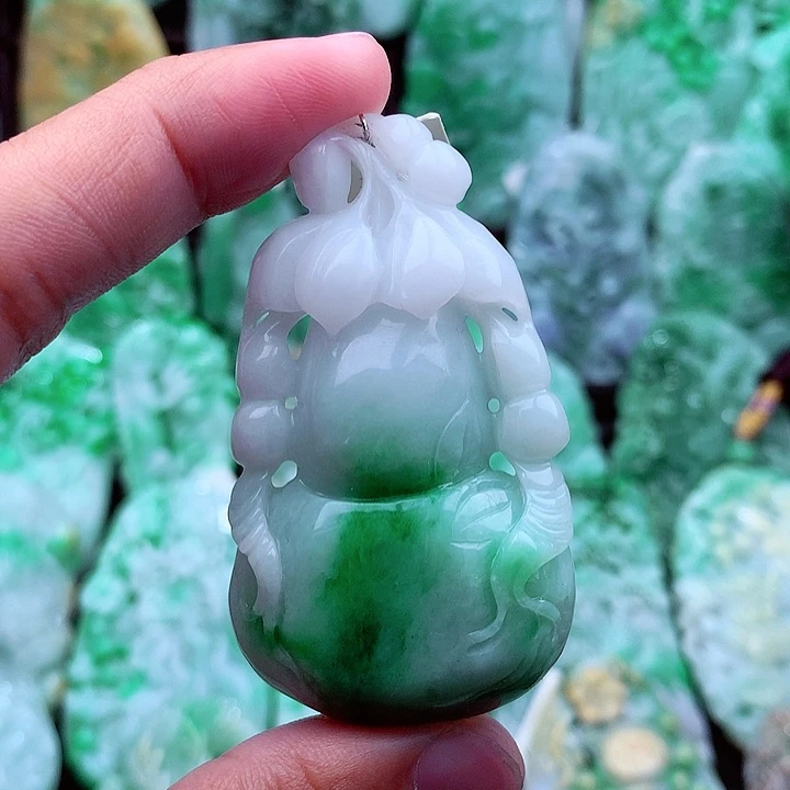 翡翠吊坠(不含链)未镶嵌