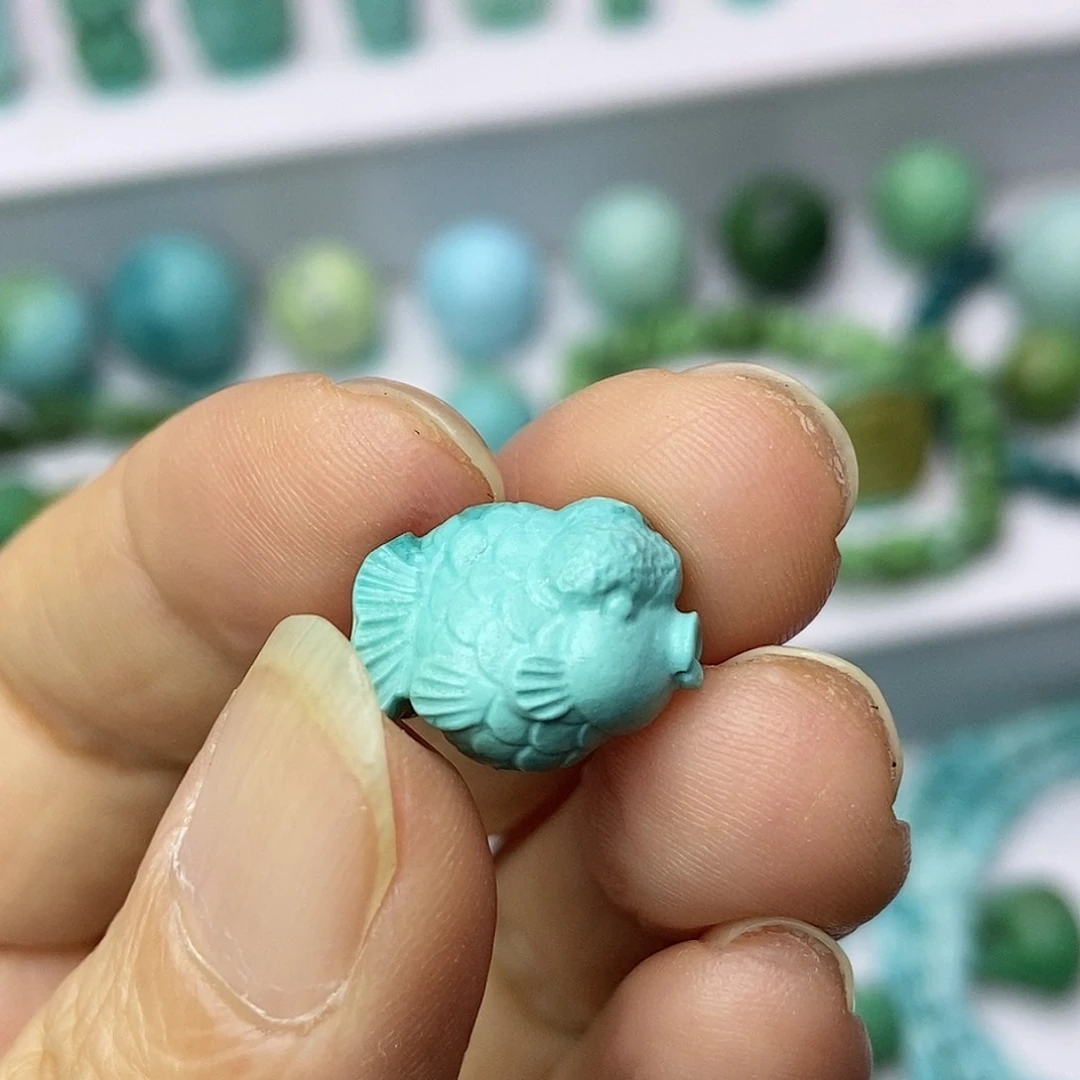 绿松石配饰未镶嵌