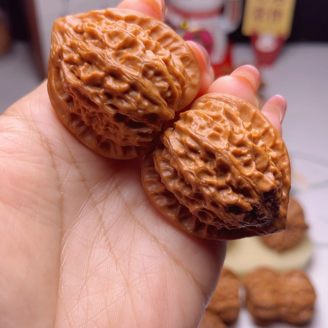 文玩核桃吊坠39尺金牛福利