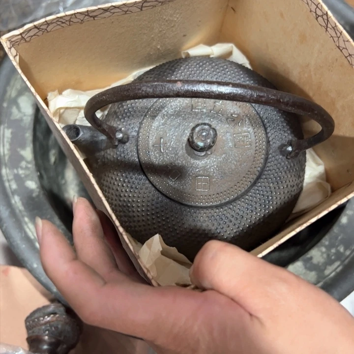 一****信新亿阁清货价无售后