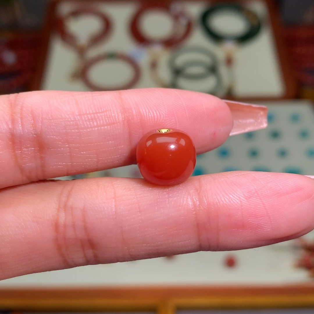 南红玛瑙颈饰未镶嵌