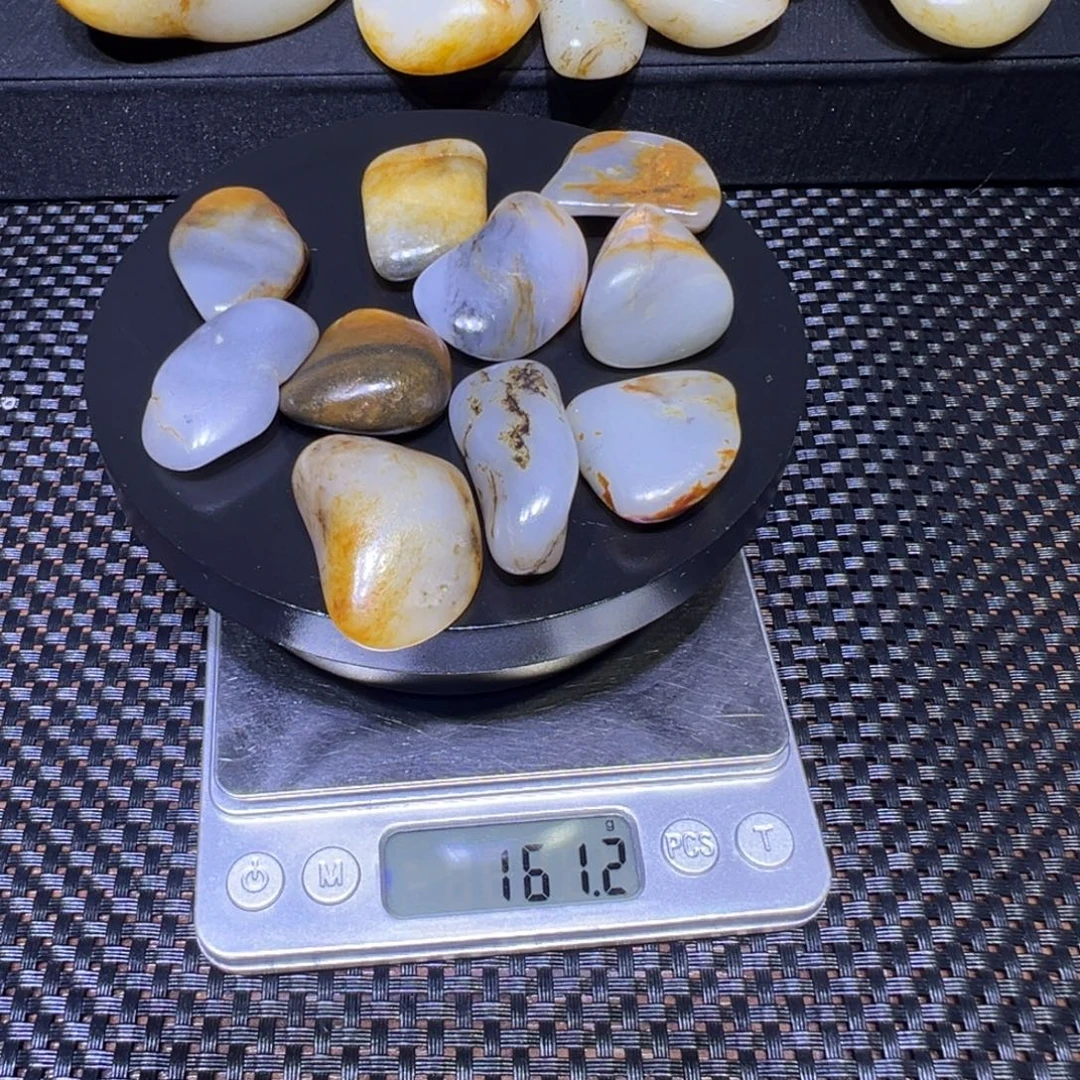 和田玉（子料）未镶嵌吊坠(不含链)161克