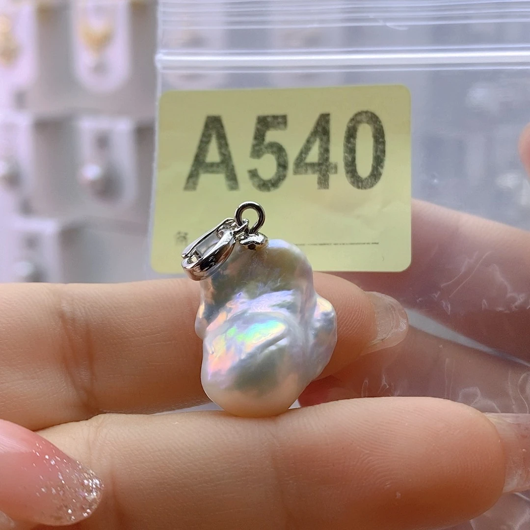 淡水珍珠颈饰未镶嵌