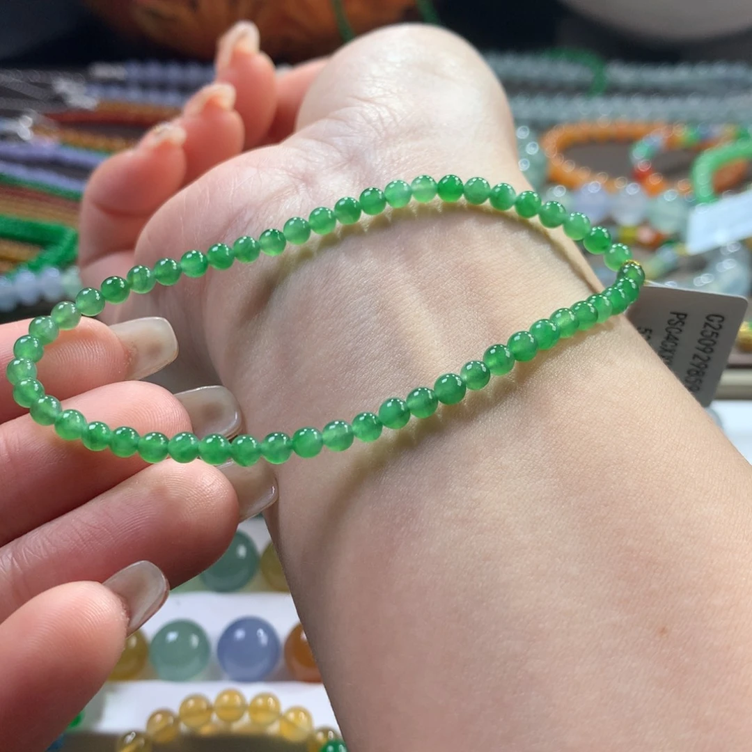 翡翠未镶嵌手链闭眼拍！冰阳绿小米卡3.5