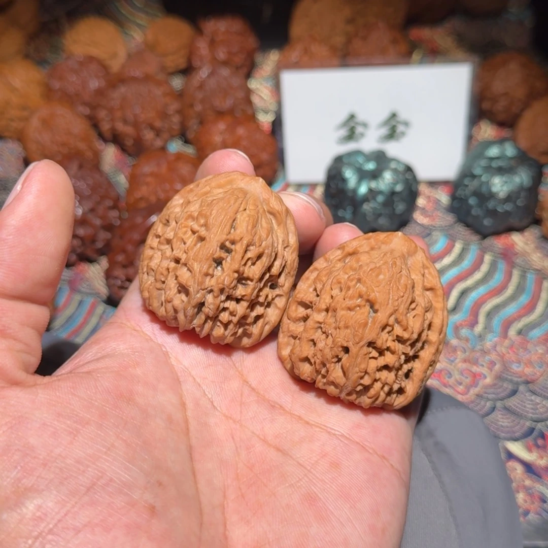 把件核桃006高炮南疆，尺寸39.5 40 42