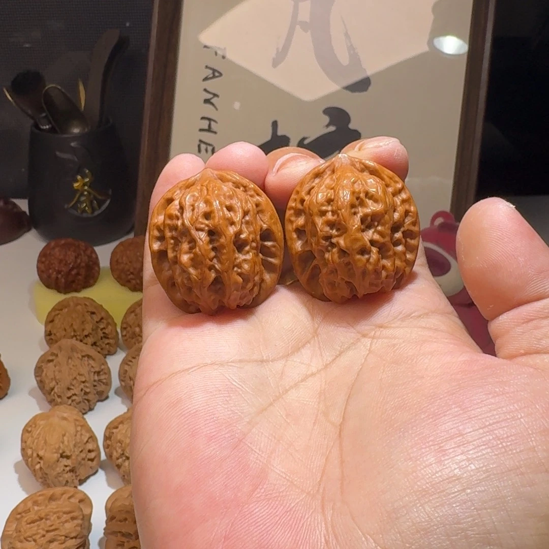 吊坠文玩核桃33尺寸老树磐石狮子头