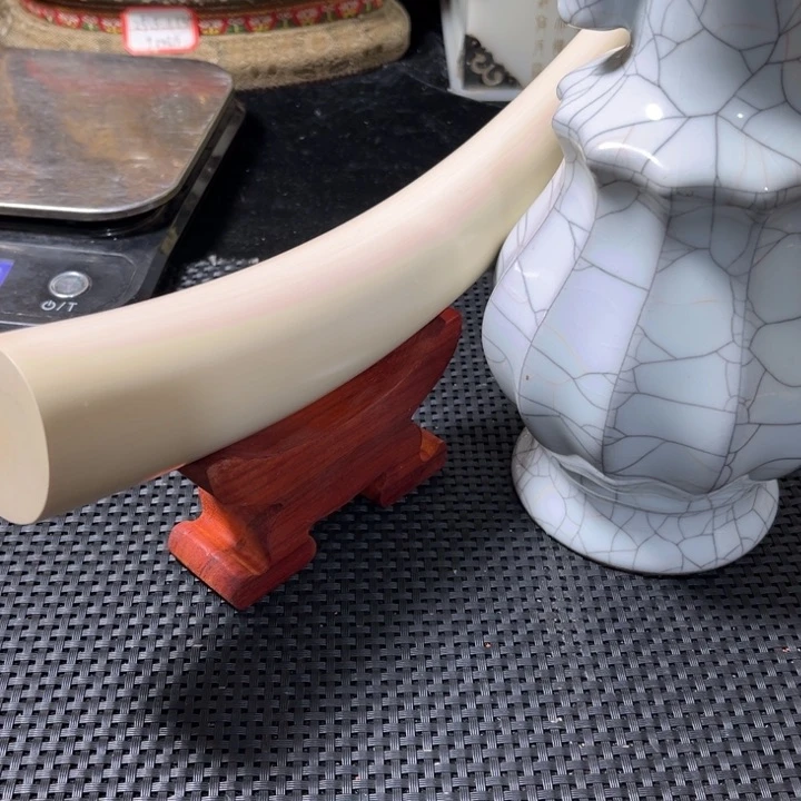 瓷器顺**然瓷器和家具中