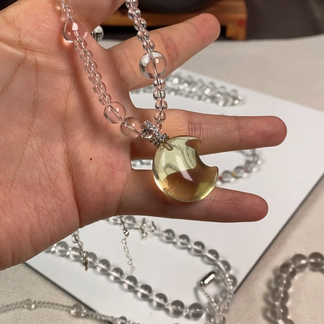 项链白水全净体月亮吊坠套装