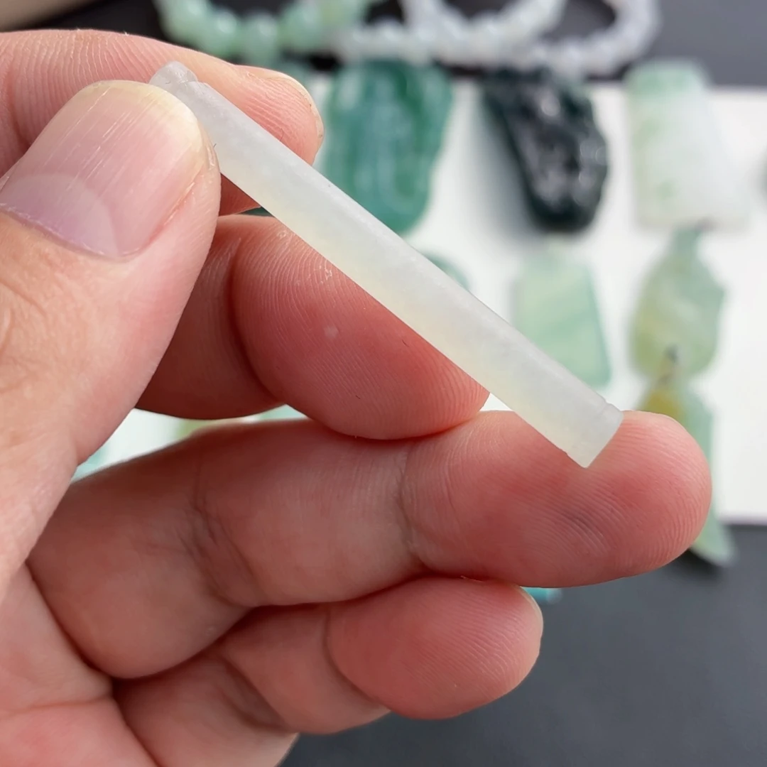 定制翡翠未镶嵌翡翠无事柱