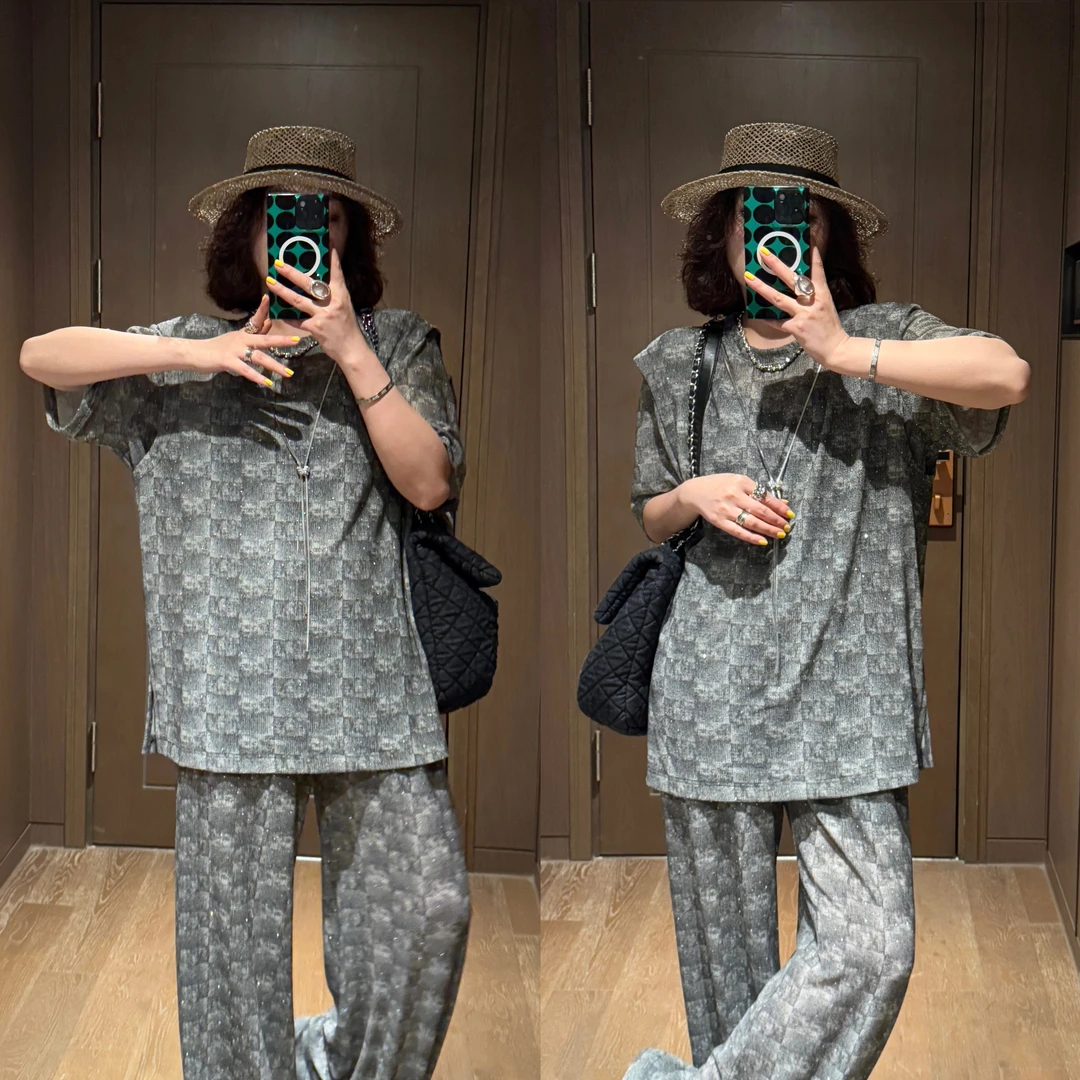 YDFSTUDIO小众【典雅灰韵】欧货高品重工烫钻设计时尚T恤+裤子套装