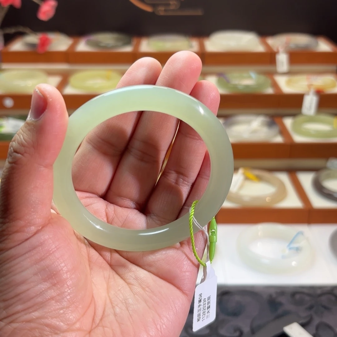 和田玉未镶嵌手镯冰晴水圆条手镯