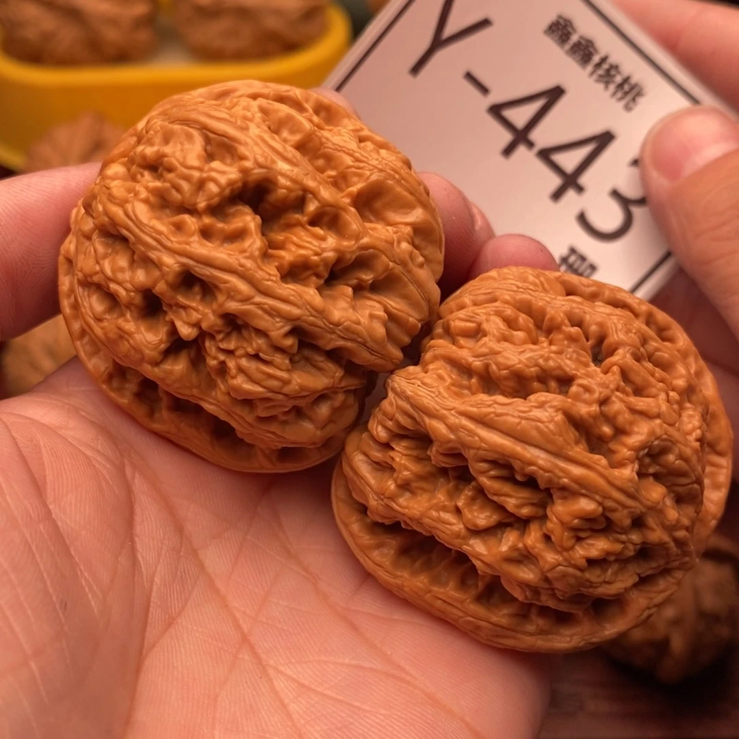 文玩核桃把件粗筋43