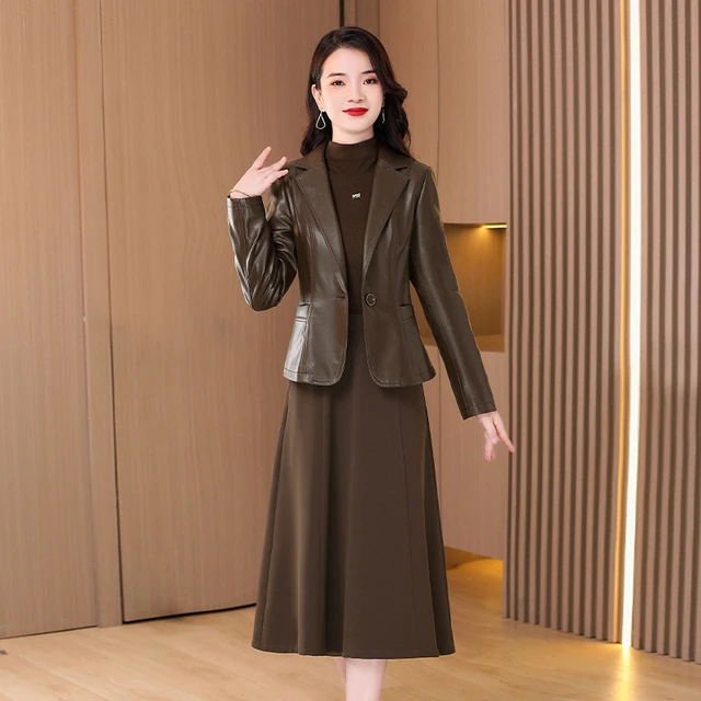 皮衣连衣裙秋季时尚气质件套裙2025新款女感西装皮外套高级两套装