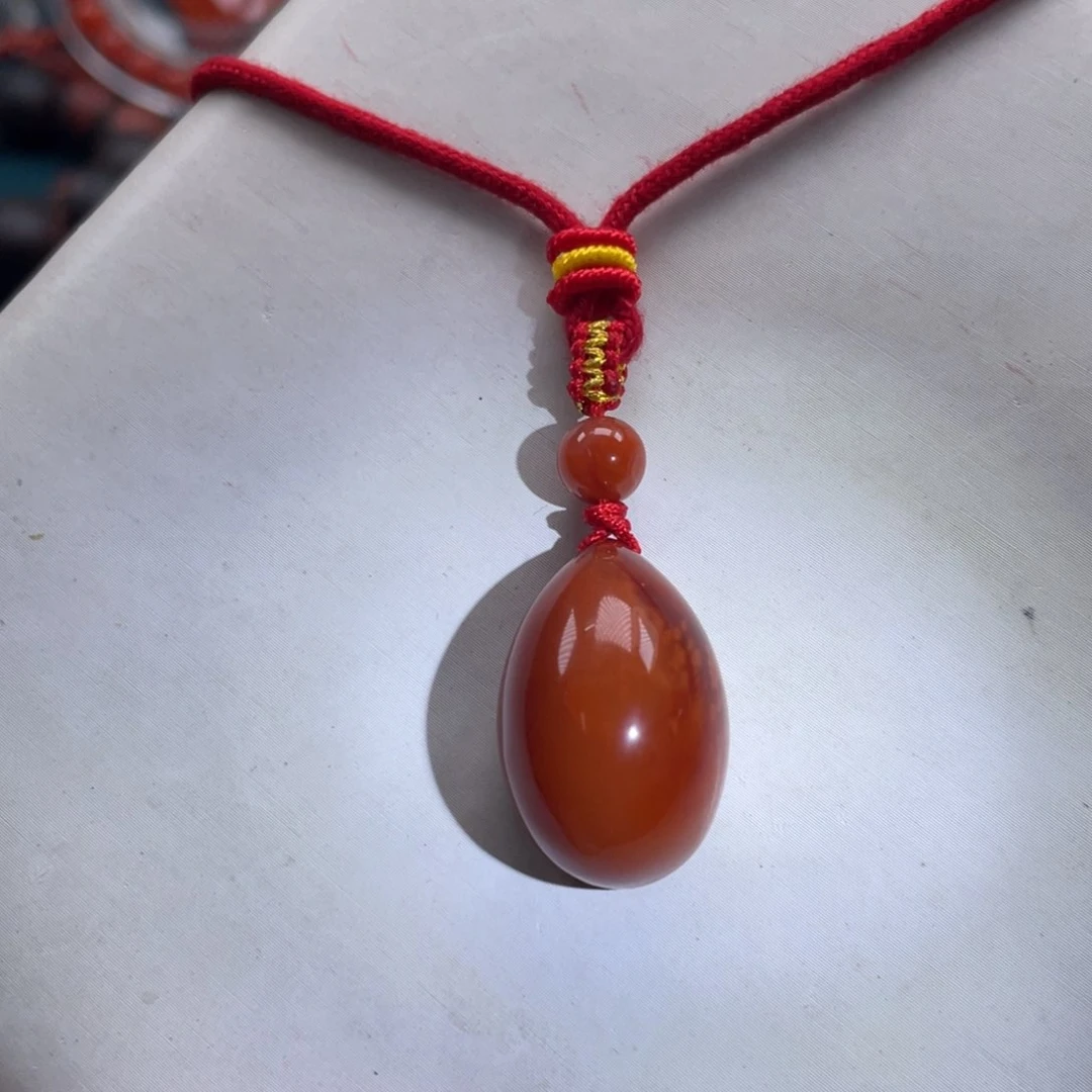 南红玛瑙瓦西满肉南红水滴吊坠7.5克未镶嵌