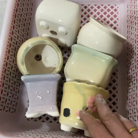 红陶花盆微瑕介意勿拍