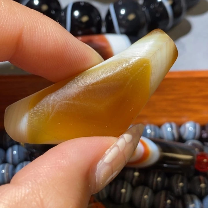 未镶嵌颈饰玛瑙/玉髓