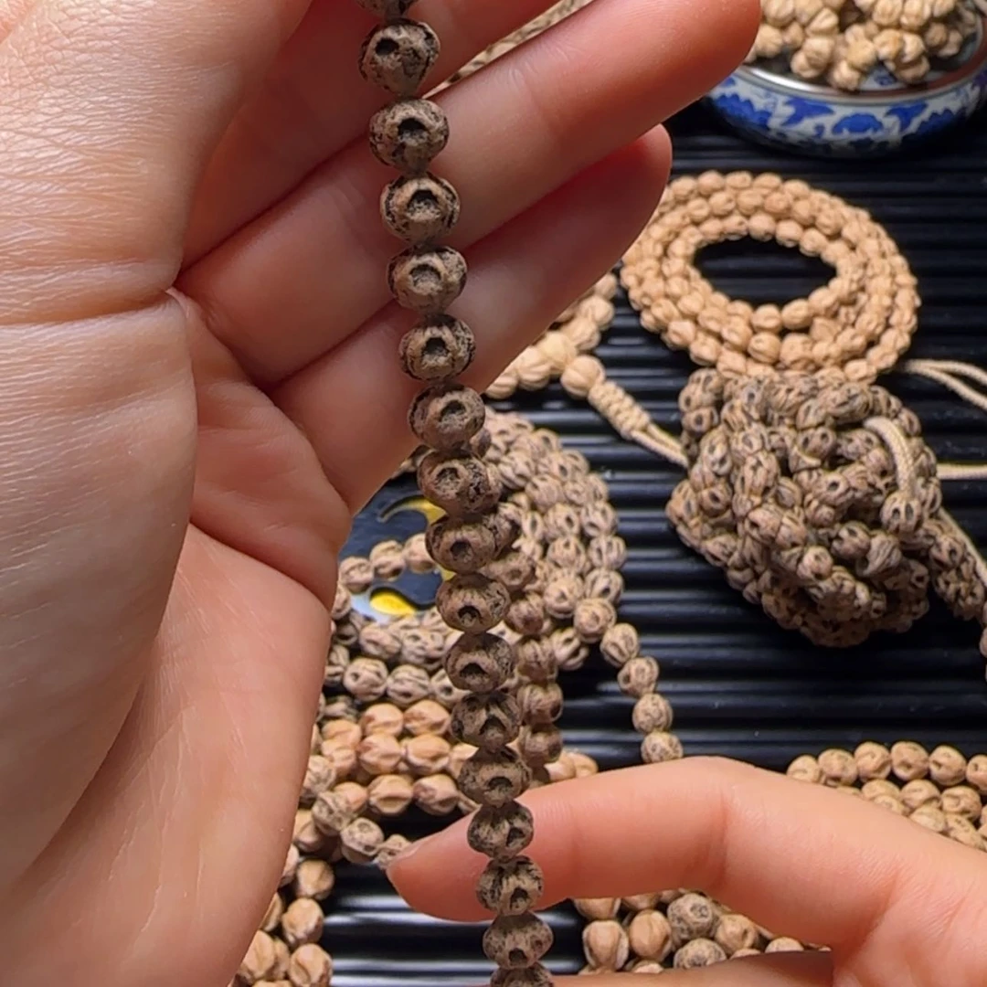 【闪购商品】吊坠柏香籽/百香籽L