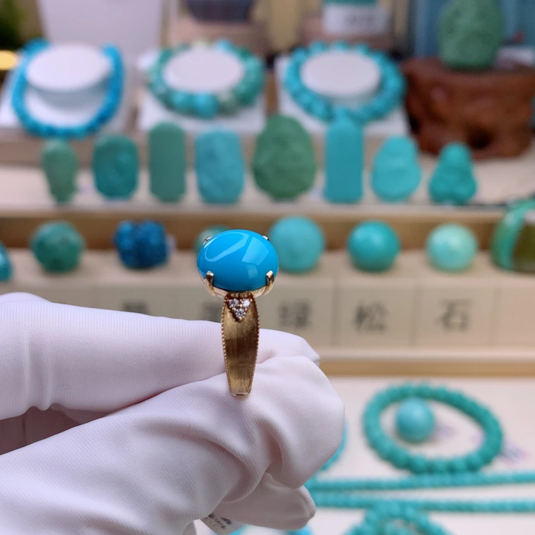 绿松石未镶嵌挂件