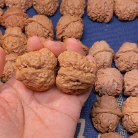 【闪购商品】吊坠文玩核桃钟*雨蛙蛙40