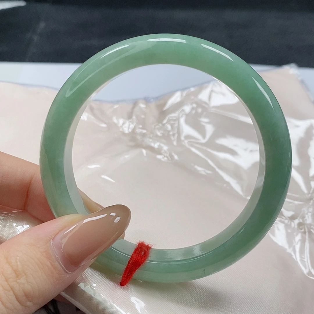 【闪购商品】翡翠手镯未镶嵌320号