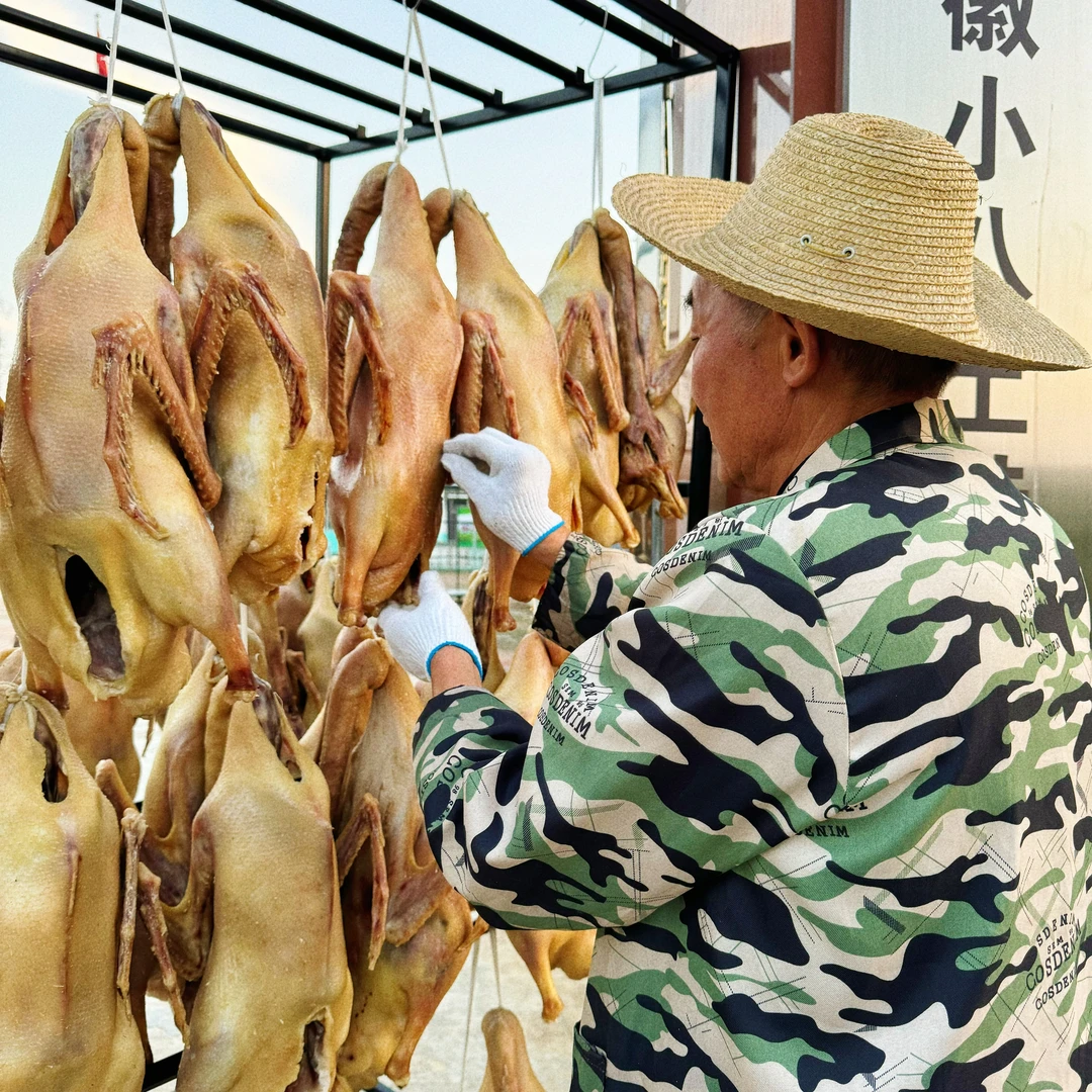 【腊鹅现场称重】农家正宗皖西大白鹅生态散养咸鹅传统腌制腊鹅