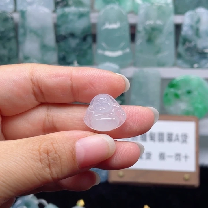 颈饰未镶嵌翡翠佛公