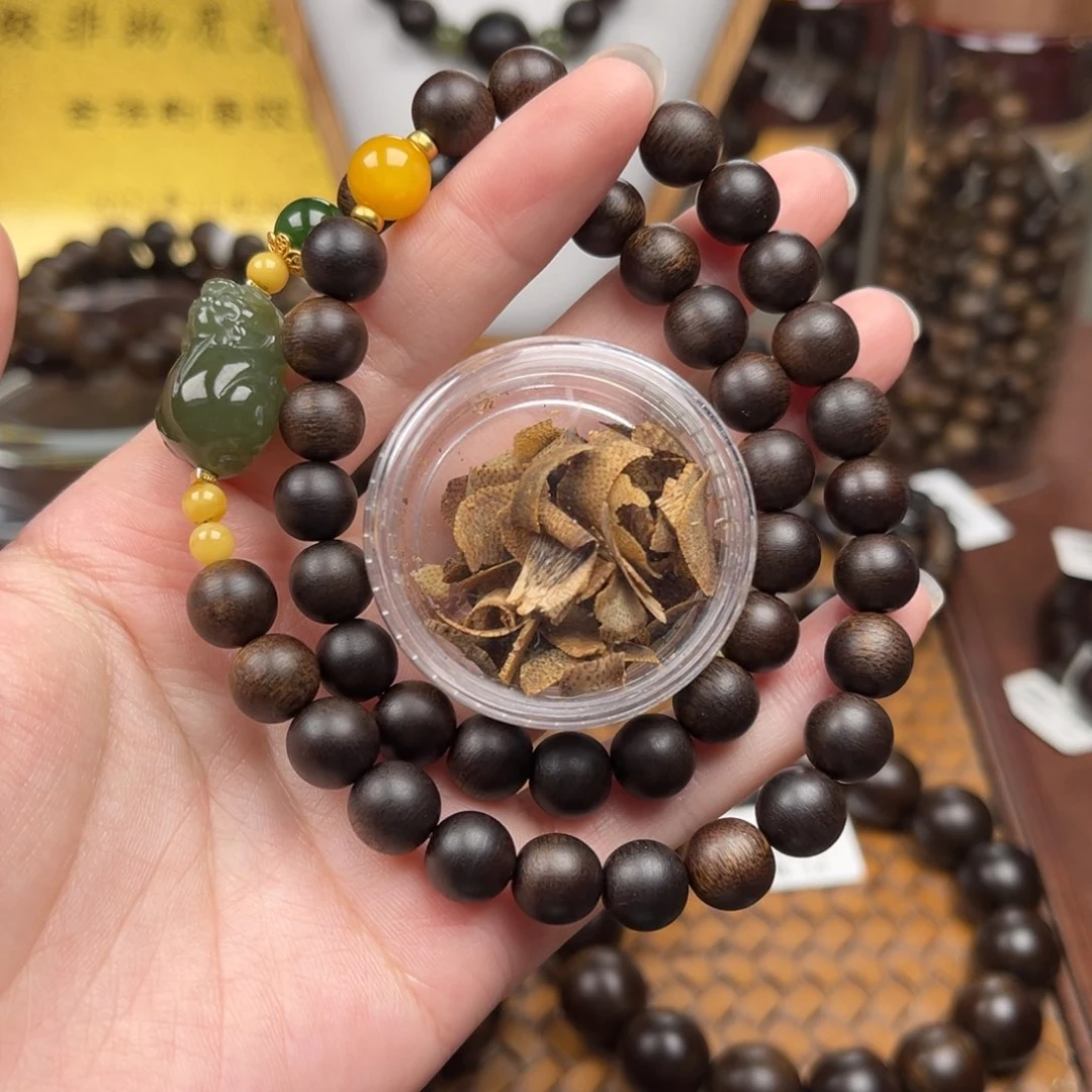 沉香碎屑沉香越南芽庄白棋楠雷击沉水