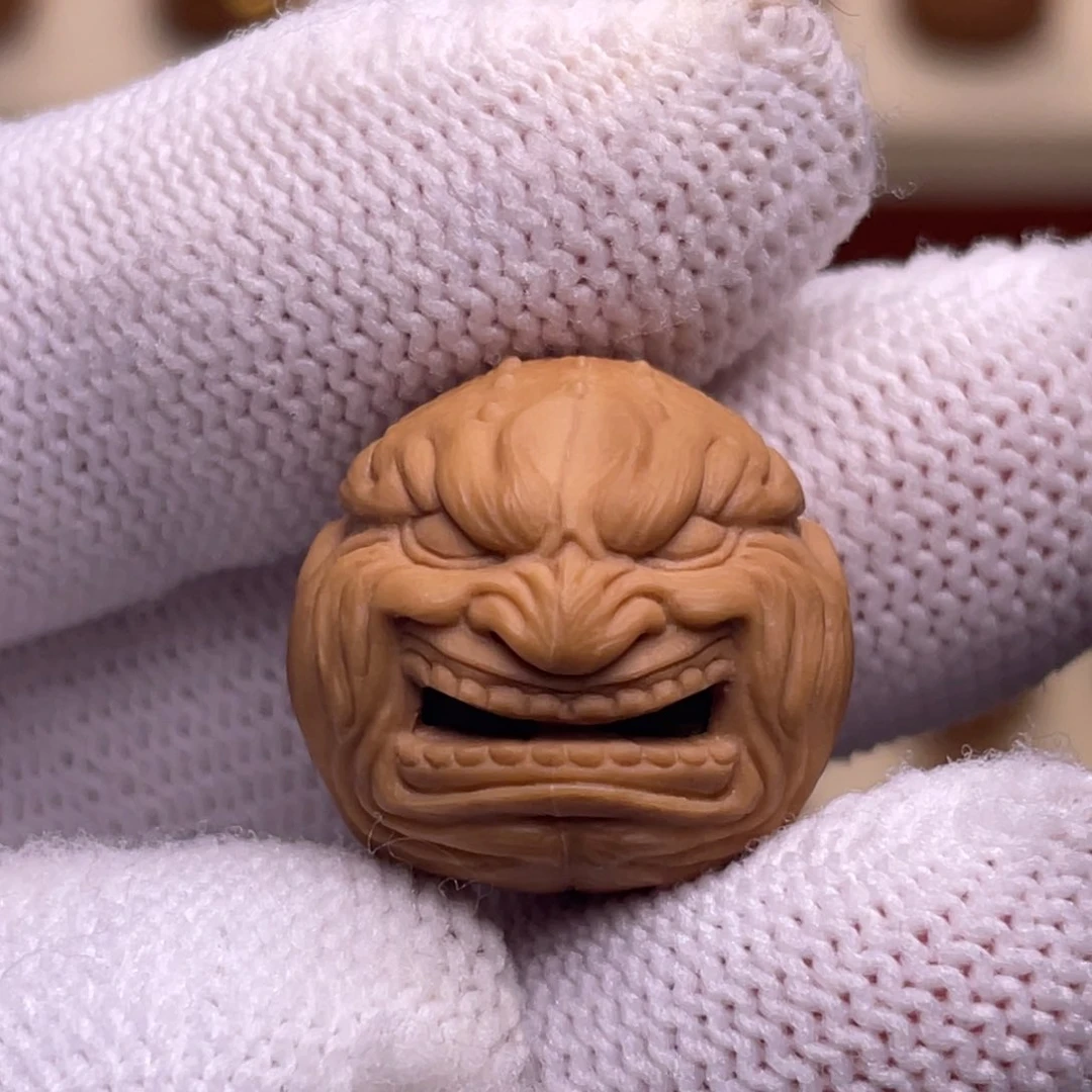 猴头核桃吊坠金牙素18/19带银管