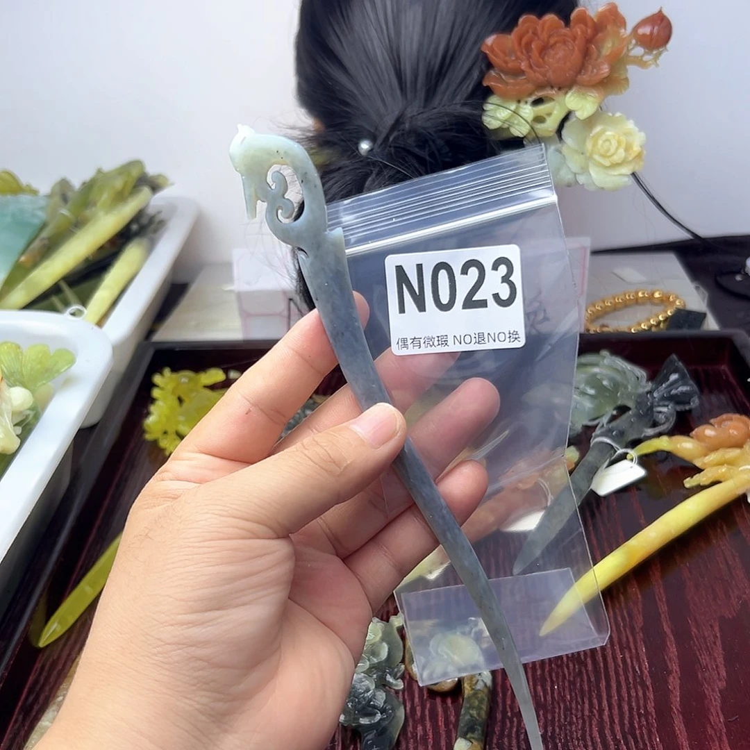 蛇纹石玉合金发饰雯****