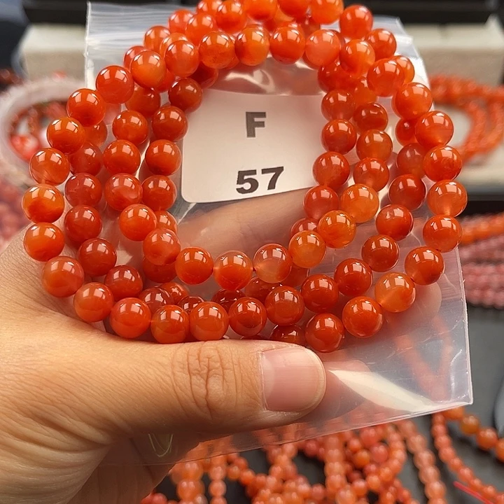 茶***语南红玛瑙未镶嵌多样性发货默认微瑕称重8mm97克