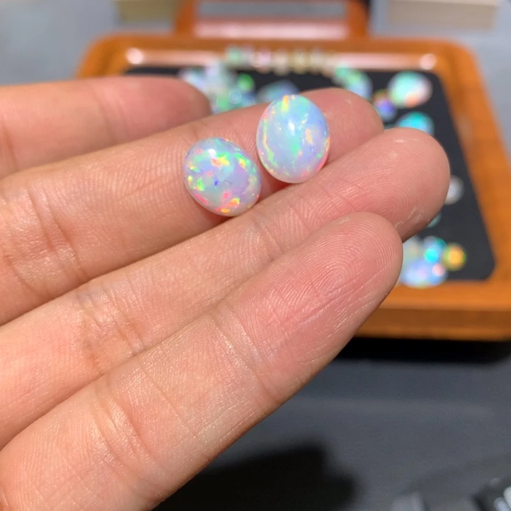 欧泊未镶嵌欧泊裸石疯**瑶