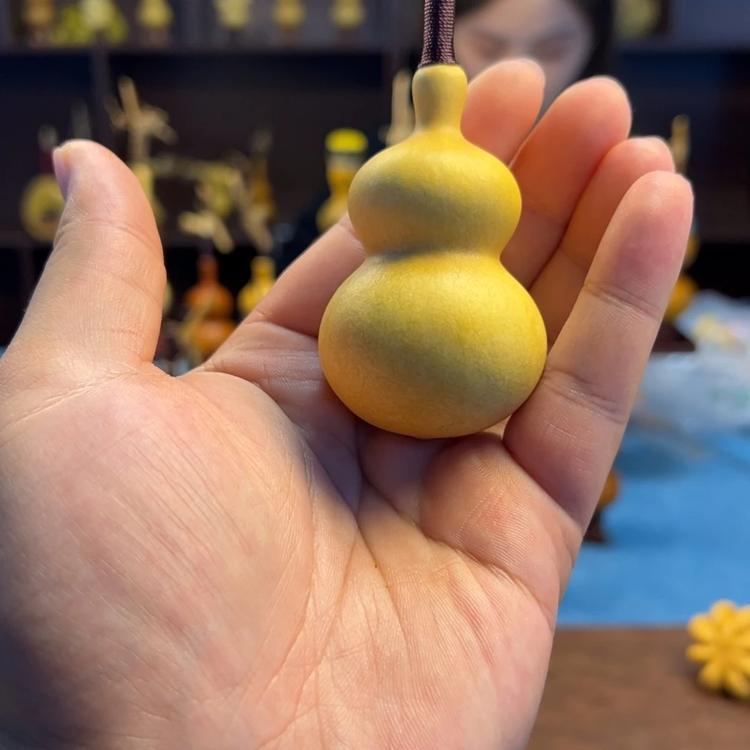 K***·我在外面吃饭呢你在哪了我在