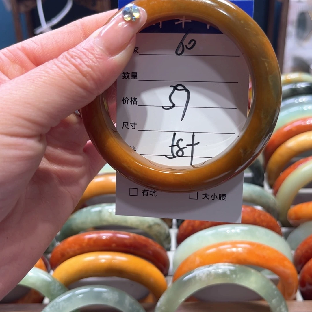 蛇纹石玉手镯未镶嵌✘