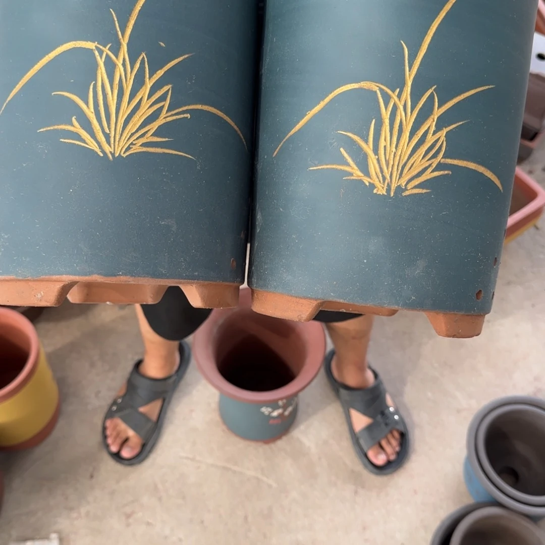 紫砂花盆瑕疵和瑕疵