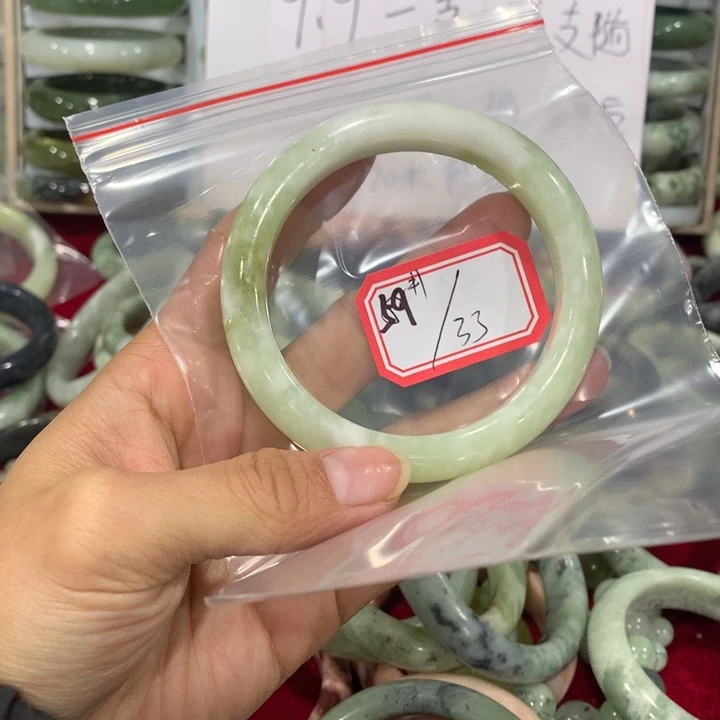 未镶嵌蛇纹石玉手镯桂****店33