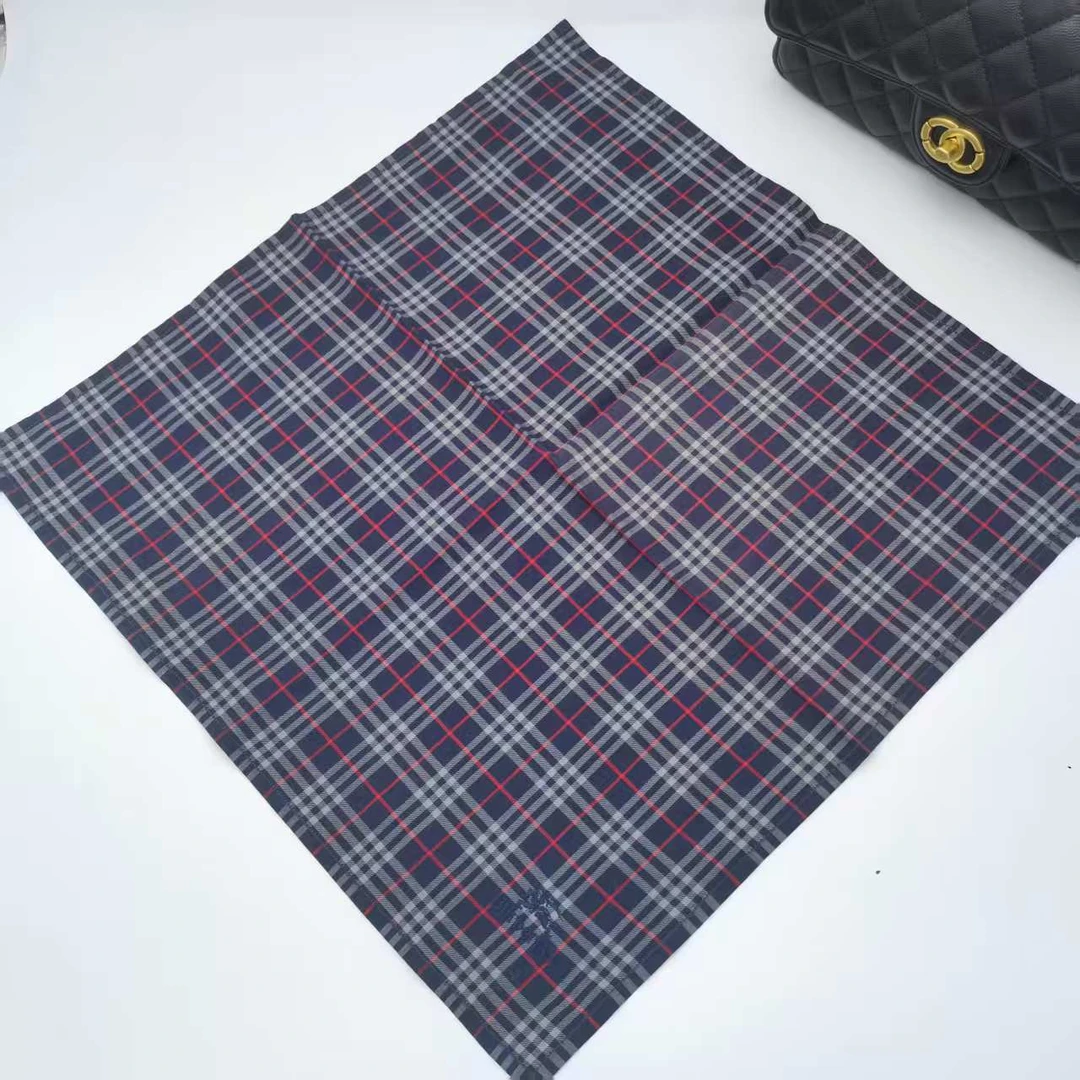 99新 BURBERRY/博柏利 海囤/巴宝莉/丝巾/yy07725