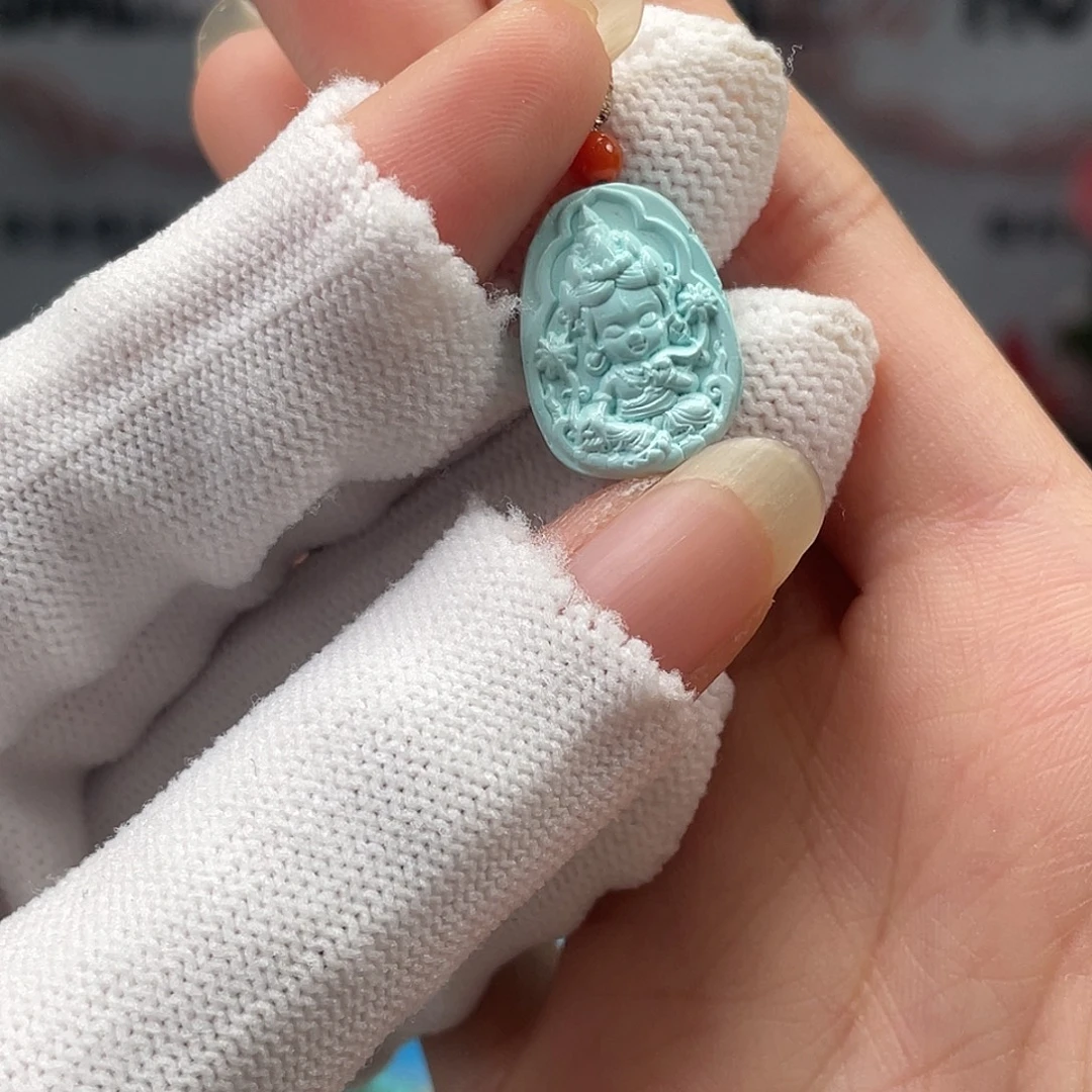 绿松石未镶嵌挂件