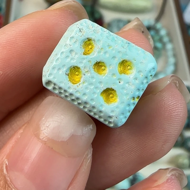 绿松石未镶嵌配饰