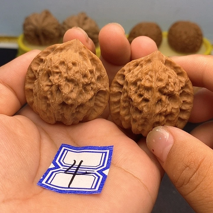 文玩核桃吊坠39崔凯公子帽