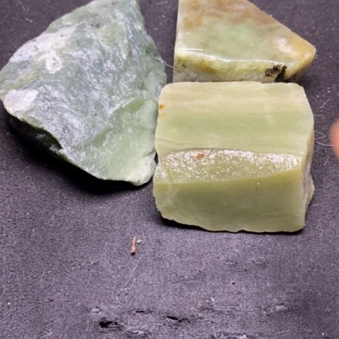 和田玉珠宝奇石未镶嵌