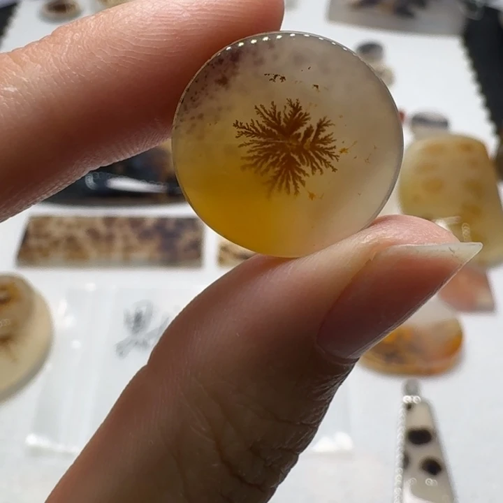 玛瑙/玉髓未镶嵌摆件
