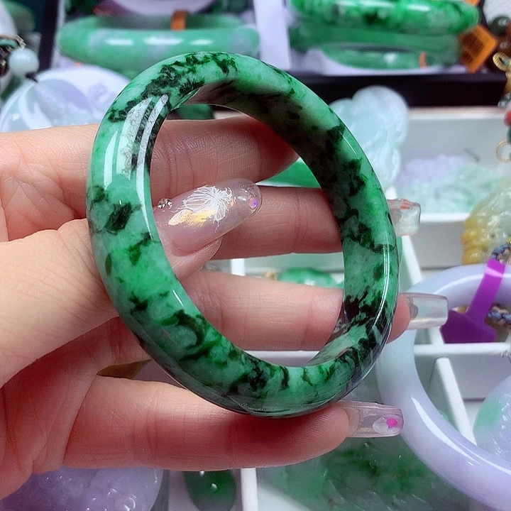 未镶嵌手镯翡翠翡翠