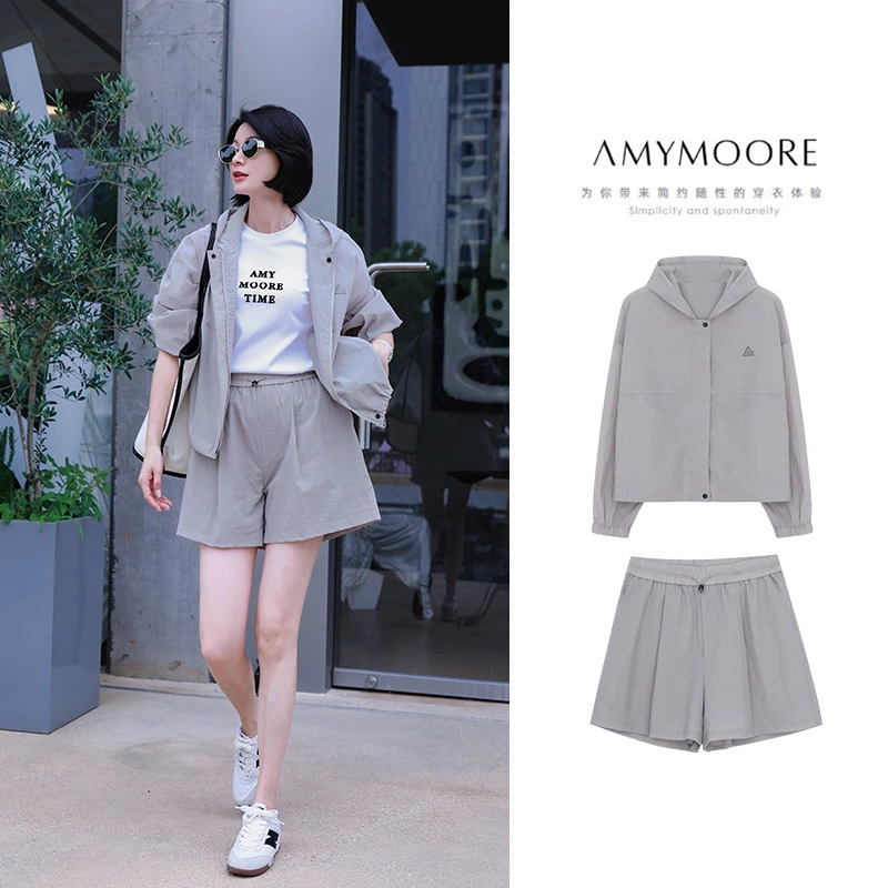 AMYMOORE艾莫尔女装2025年秋季套装薄款防晒外套短裤休闲971690