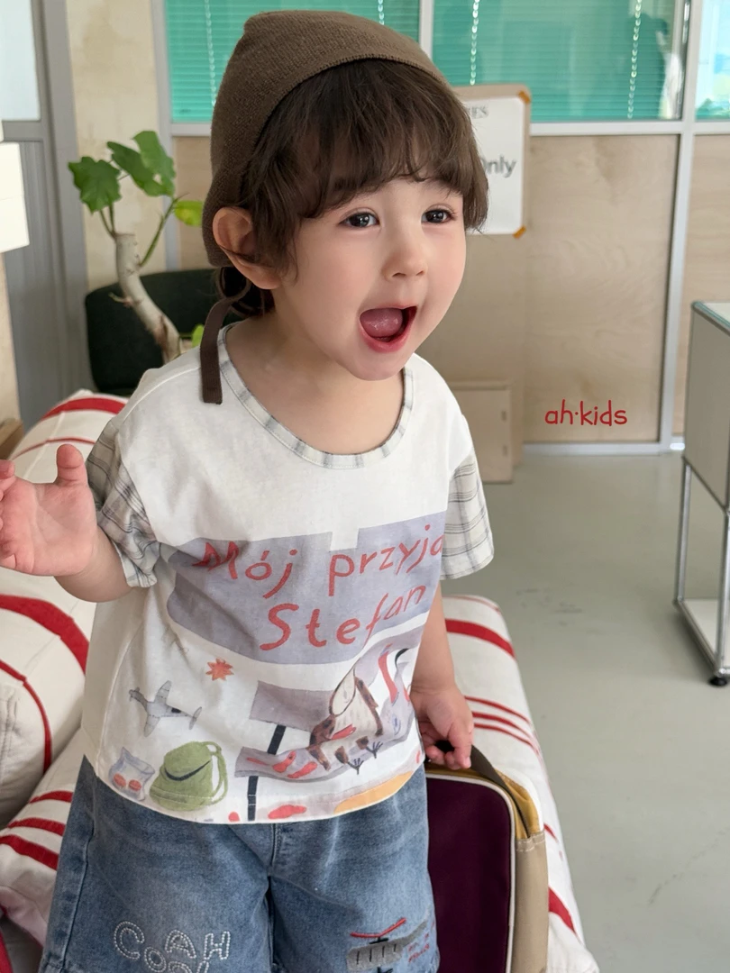 赫一童品25夏AH满印字母涂鸦格子短袖