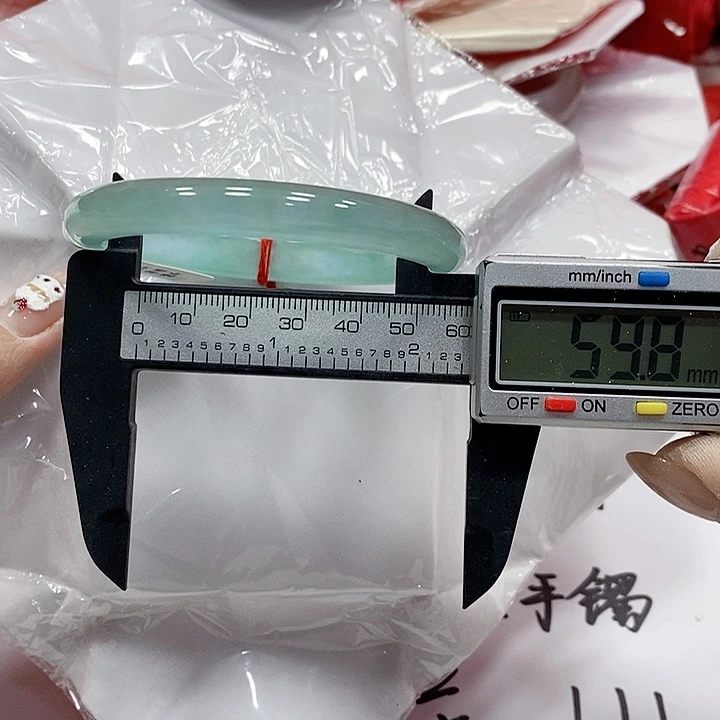 翡翠手镯未镶嵌159