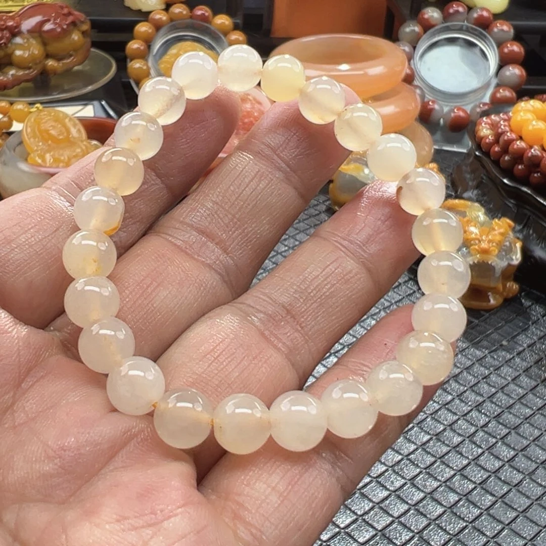 石英质玉未镶嵌颈饰