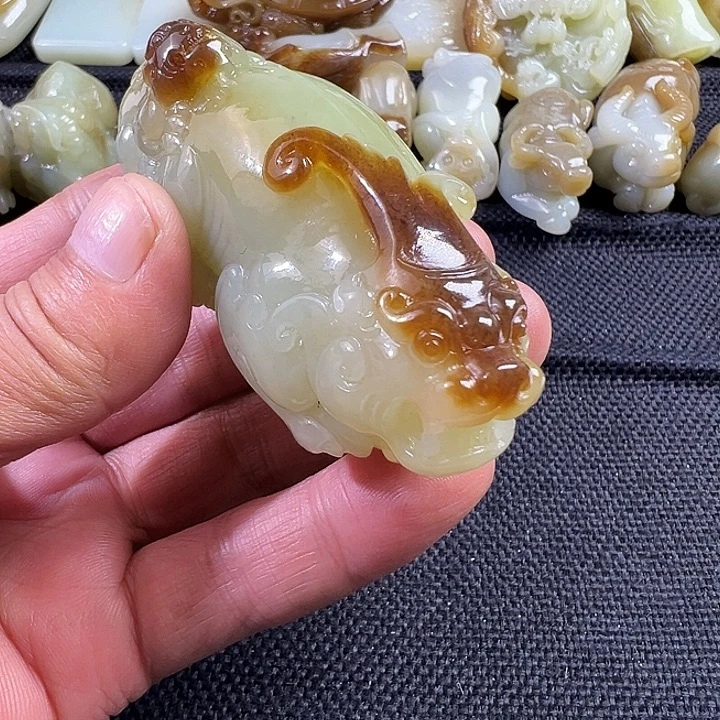 和田玉未镶嵌吊坠(不含链)