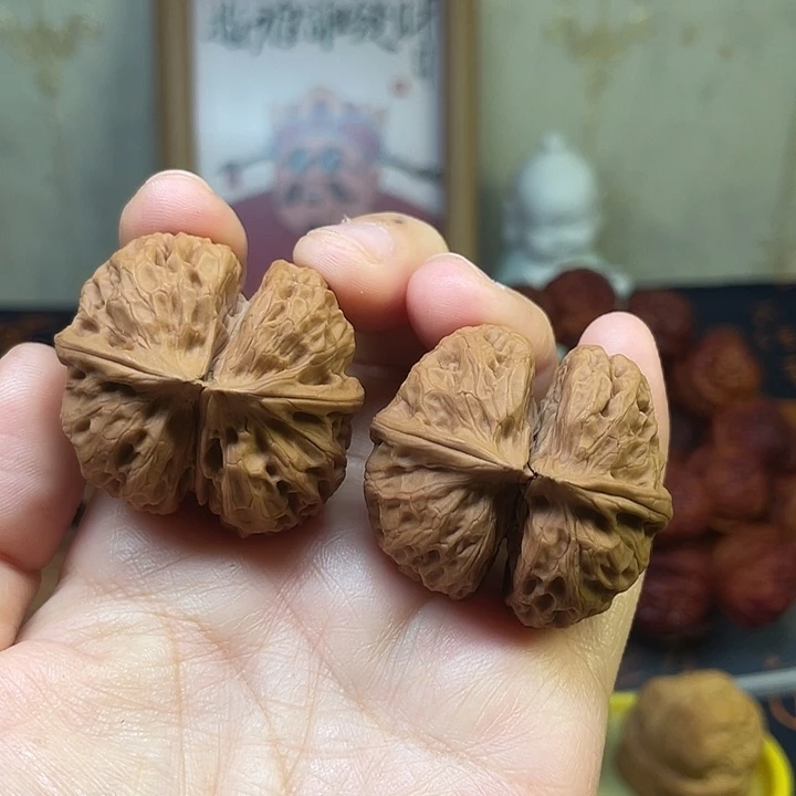 文玩核桃把件蝴蝶连体